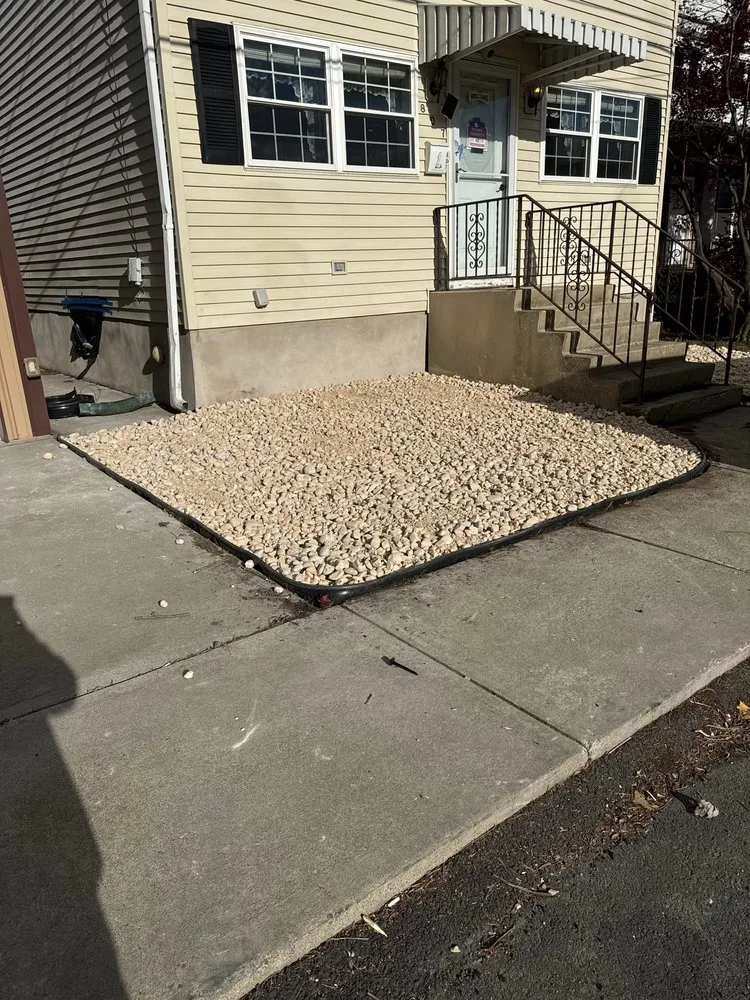 Professional garden landscaping in Scranton, PA by Peguero Landscaping