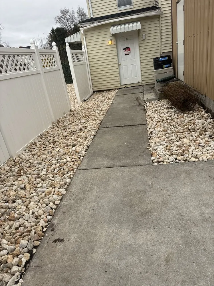 Affordable lawn mowing service in Scranton, PA by Peguero Landscaping