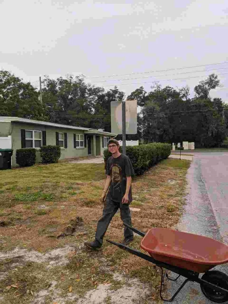 Professional garden landscaping for homes in Orlando, FL by Peir Green Sprinklers