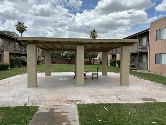 Pelayo Lascaping & Construction