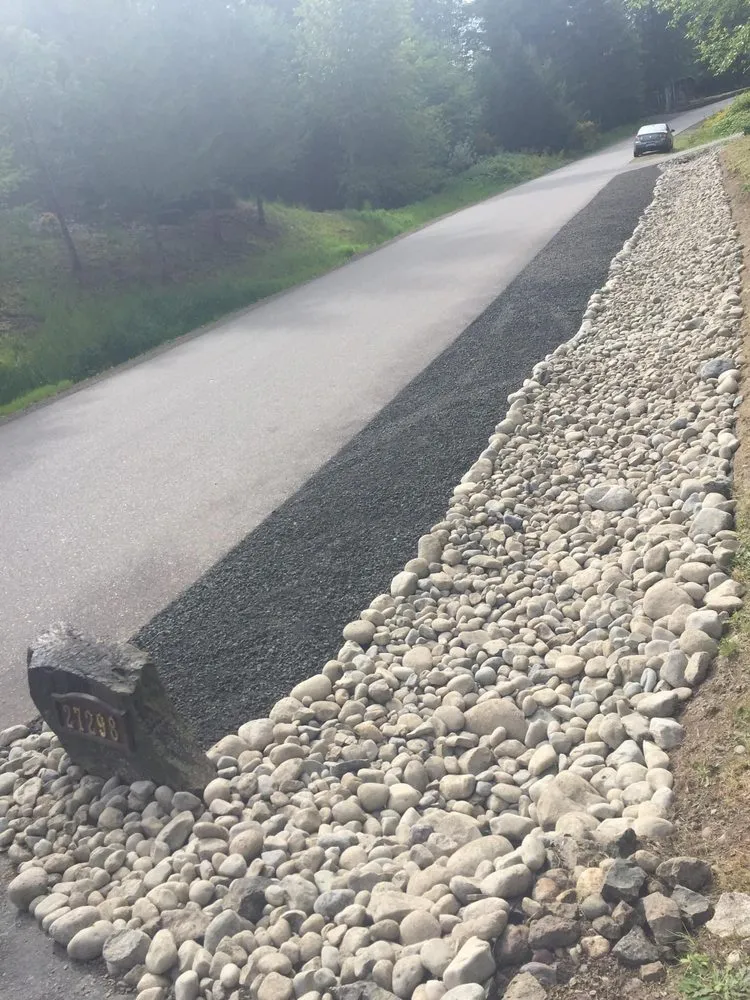 Top-rated landscape design in Belfair, WA by Pelican Landscaping