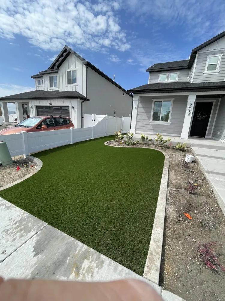 Professional outdoor landscaping for homes in Longwood, FL by Pelican Turf