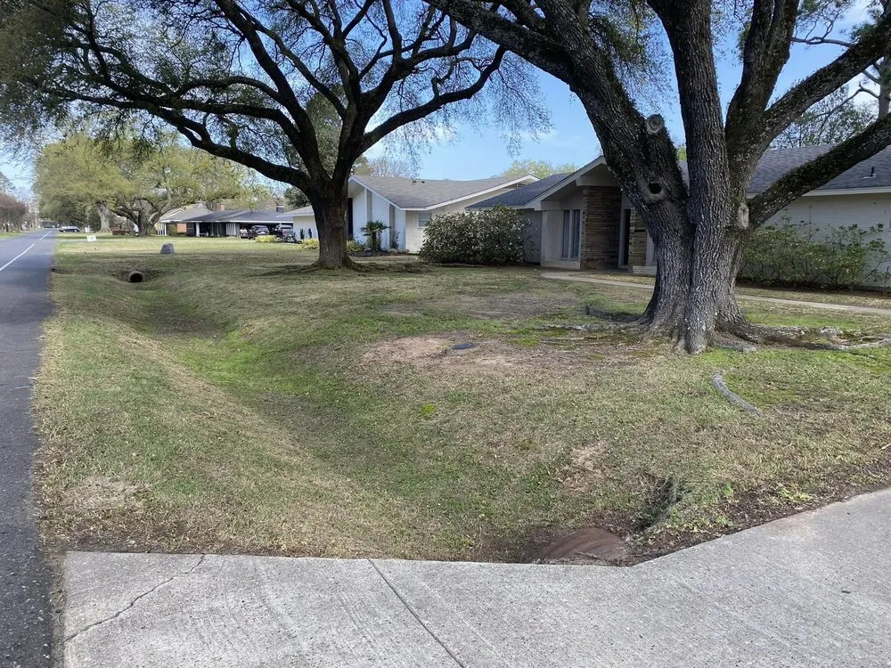 Local yard maintenance for outdoor upgrades across West Monroe, LA - Pellegrin Lawn Care