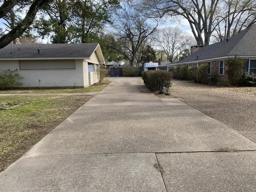 Trusted lawn care service in West Monroe, LA by Pellegrin Lawn Care