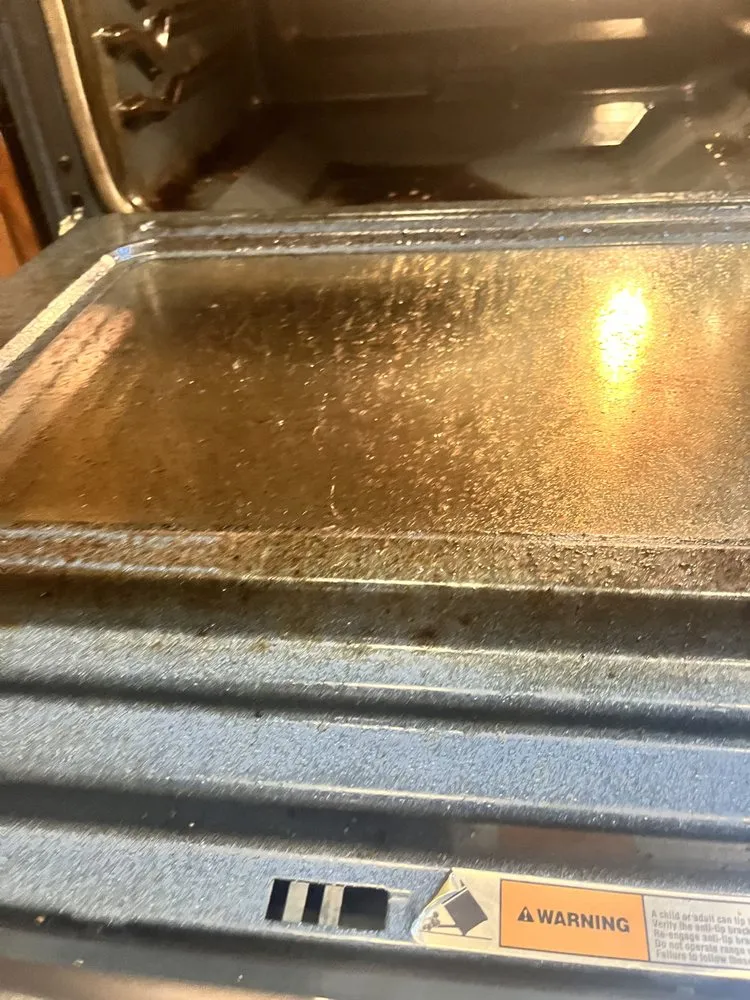 Trusted lawn care service for year-round maintenance across Federal Way, WA - Pena Landscaping and Cleaning Services