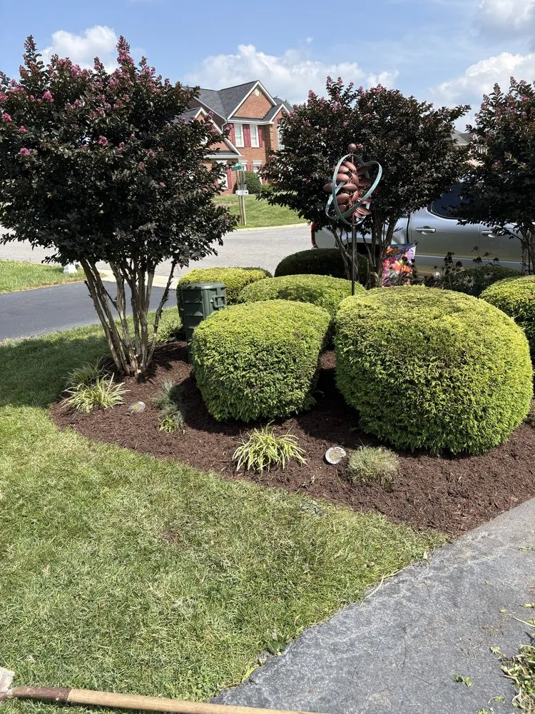 Affordable residential landscaping in Roanoke, VA by Pena Landscaping