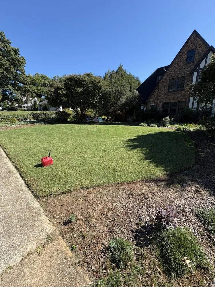 Professional outdoor landscaping experts serving Roanoke, VA - Pena Landscaping