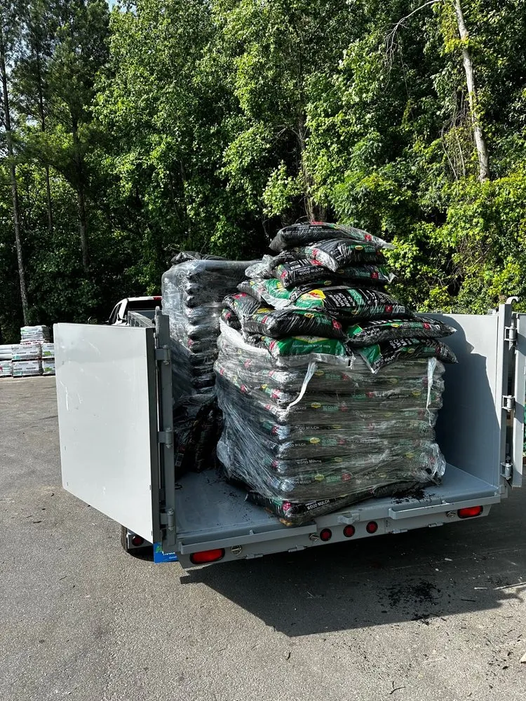 Trusted yard maintenance experts serving Dallas, GA - Pena Lawn Services