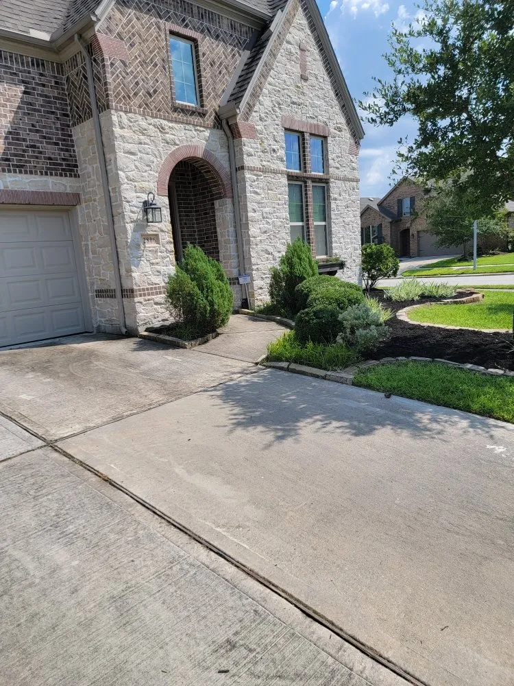 Expert landscape installation in Houston, TX - Penaloza Lawn Care Services