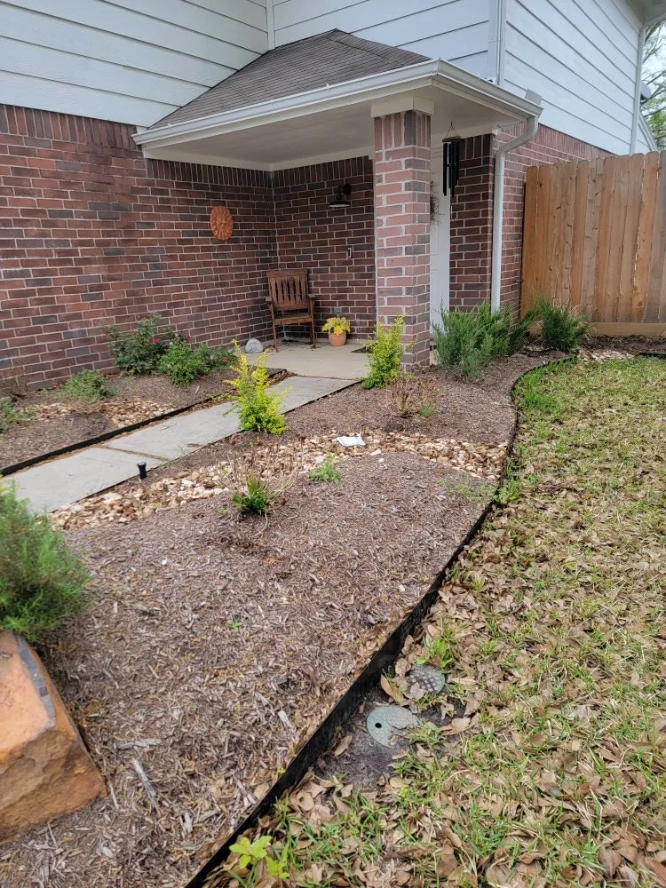Reliable yard cleanup service in Houston, TX by Penaloza Lawn Care Services