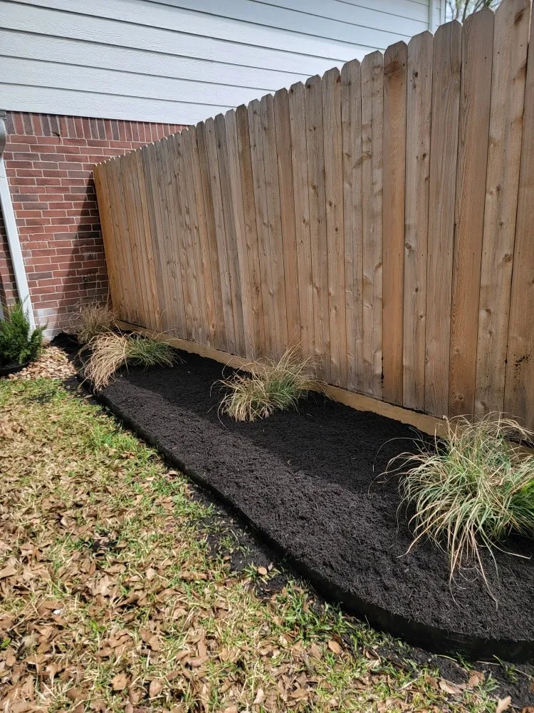 Top-rated lawn mowing service in Houston, TX - Penaloza Lawn Care Services