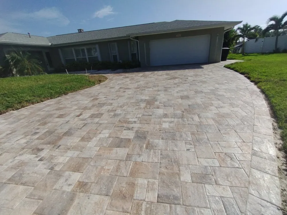 Local landscaping services experts serving Clearwater, FL - Penca Paver Resorts