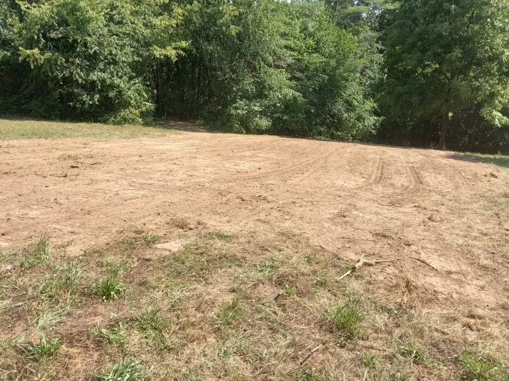 Professional yard cleanup service in Crossville, TN by Pendergrass lawn Care