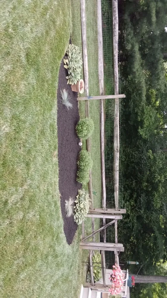 Custom landscape design in Amelia, OH by Pendland's Landscaping