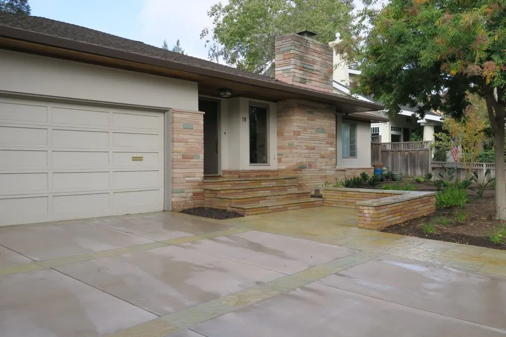 Local outdoor landscaping in Redwood City, CA by Peninsula Concrete Contractors