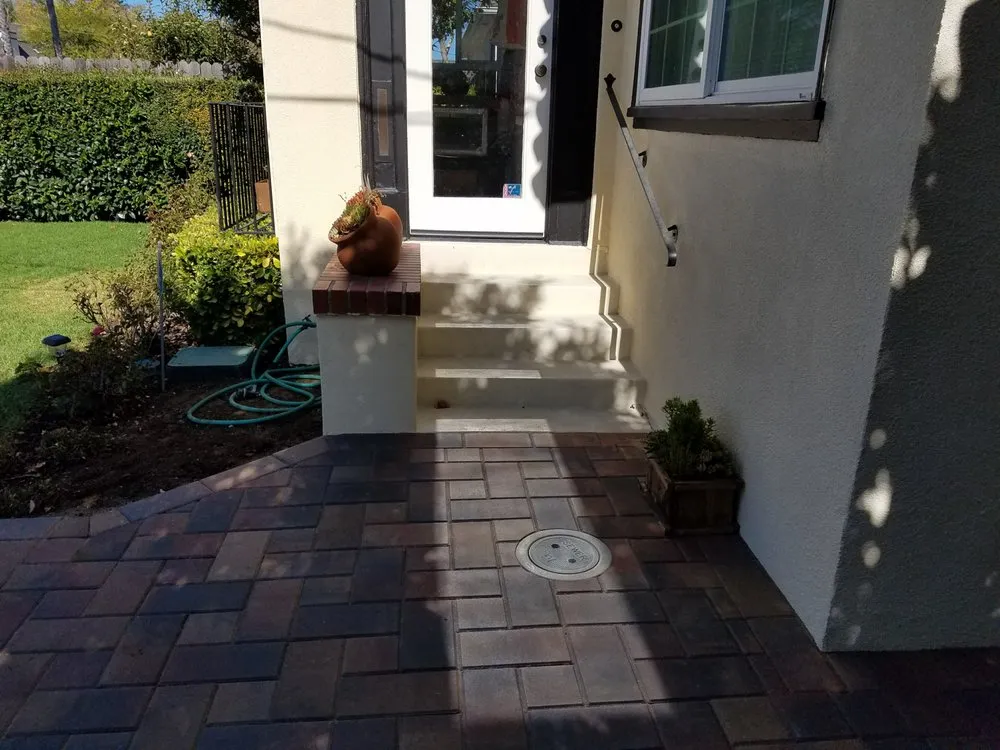 Custom landscape installation for beautiful yards in Redwood City, CA by Peninsula Concrete Contractors