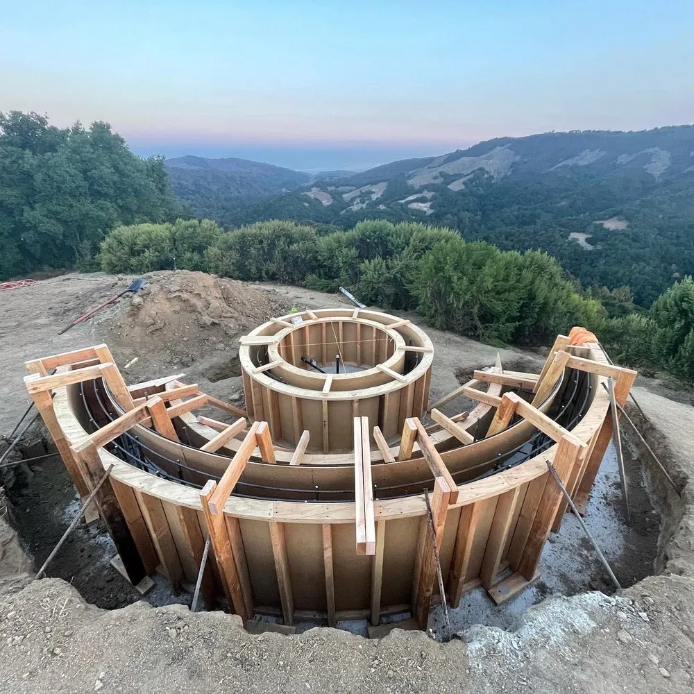 Top-rated landscape installation for year-round maintenance in Monterey, CA by Peninsula Construction