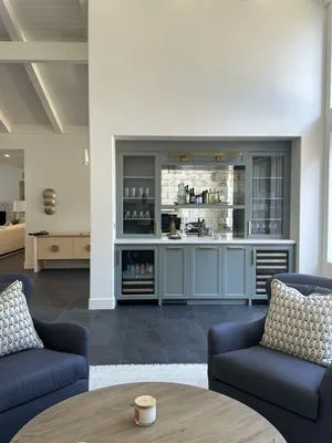 Peninsula Construction Logo