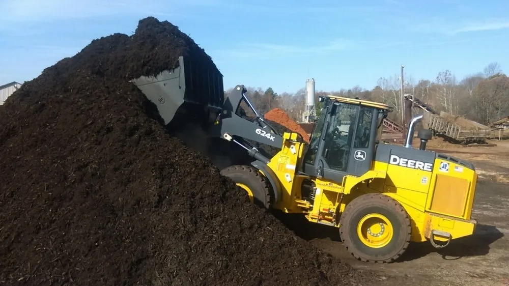 Expert landscape installation experts serving Toano, VA - Peninsula Hardwood Mulch