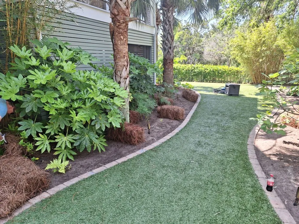 Local yard maintenance in Mount Pleasant, SC by Peninsula Moving and Landscaping