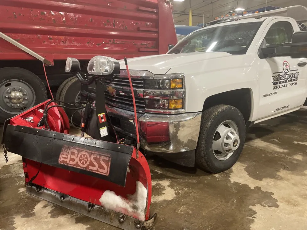 Affordable yard maintenance experts serving Sturgeon Bay, WI - Peninsula Property Services