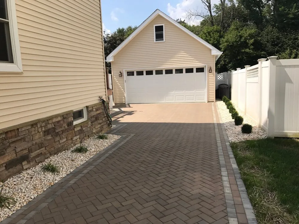 Local garden landscaping for year-round maintenance across Bucks, PA - PennGreen Landscape & Design