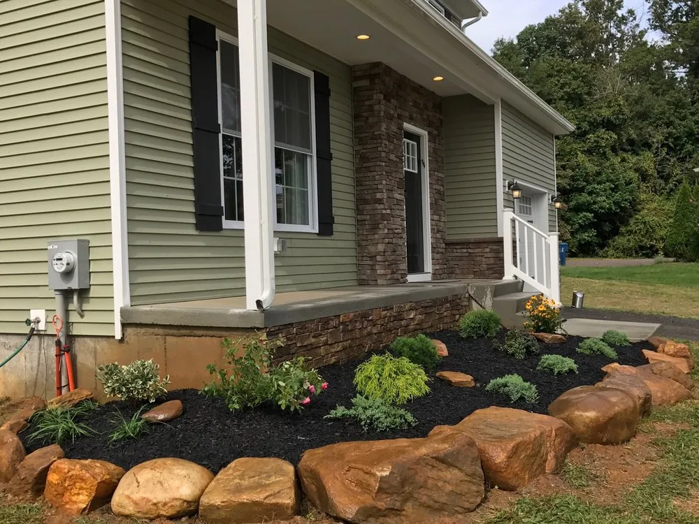 Local garden landscaping experts serving Bucks, PA - PennGreen Landscape & Design