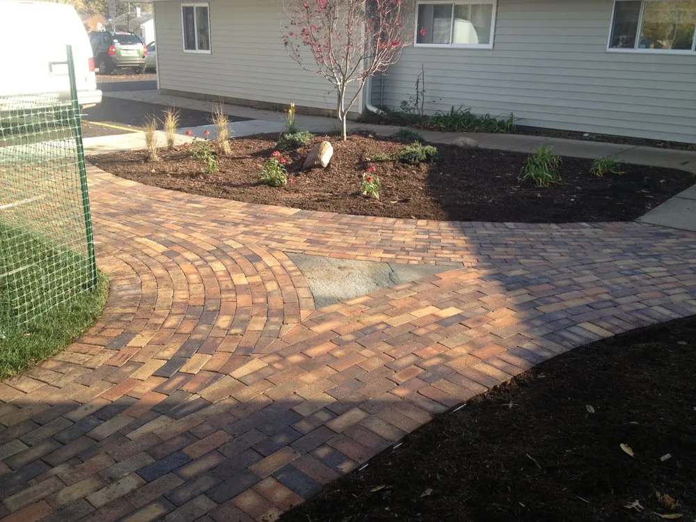 Professional garden landscaping for beautiful yards across Lawton, MI - Penning Landscape Services