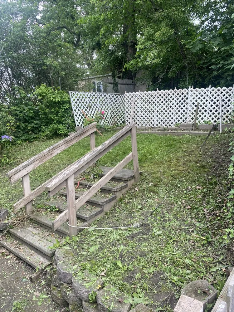 Trusted garden landscaping for homes across Warren, OH - Pennocks Lawn Care