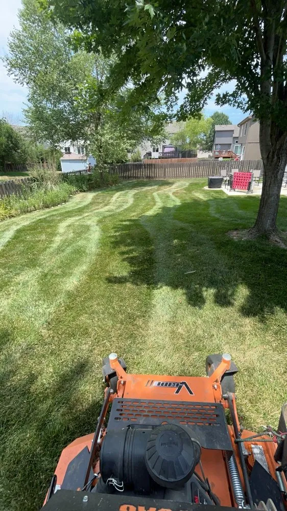 Affordable garden landscaping for homes in Kansas City, MO by Penny Creek Landscape & Construction