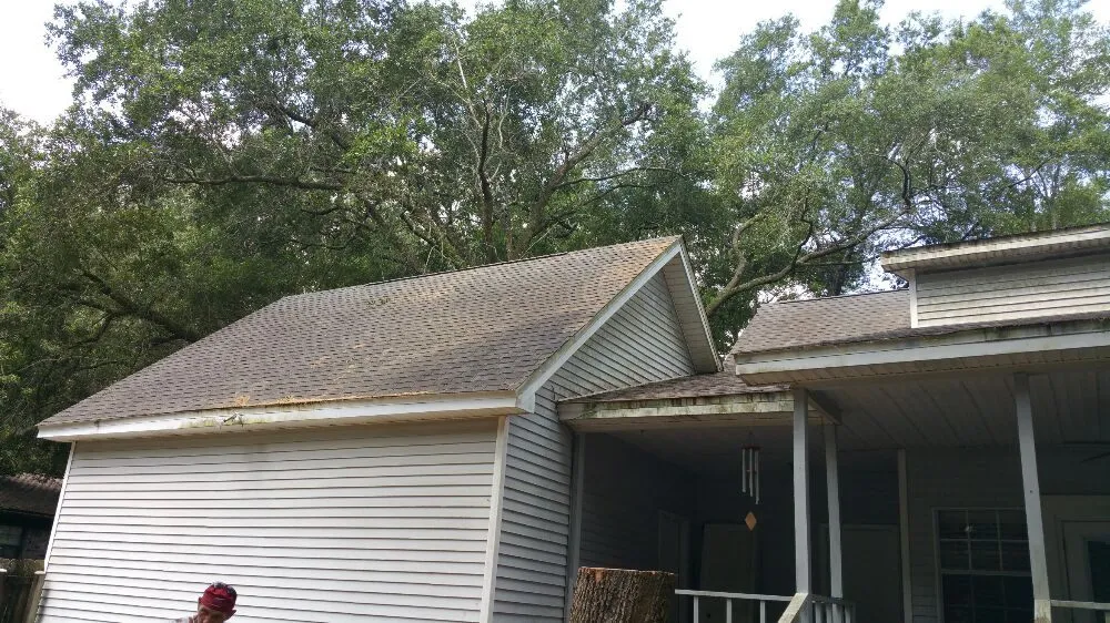 Expert lawn care service in Pensacola, FL by Pensacola Lawn and Tree