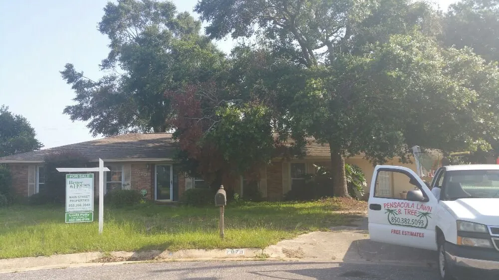 Trusted residential landscaping experts serving Pensacola, FL - Pensacola Lawn and Tree