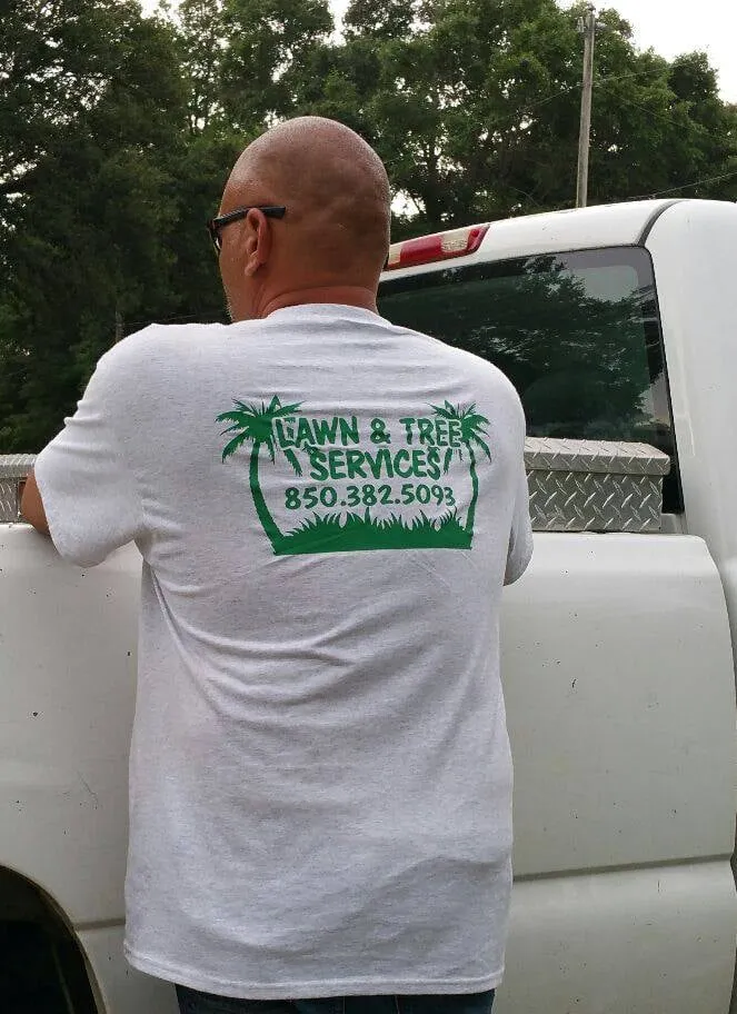 Custom lawn care service in Pensacola, FL - Pensacola Lawn and Tree