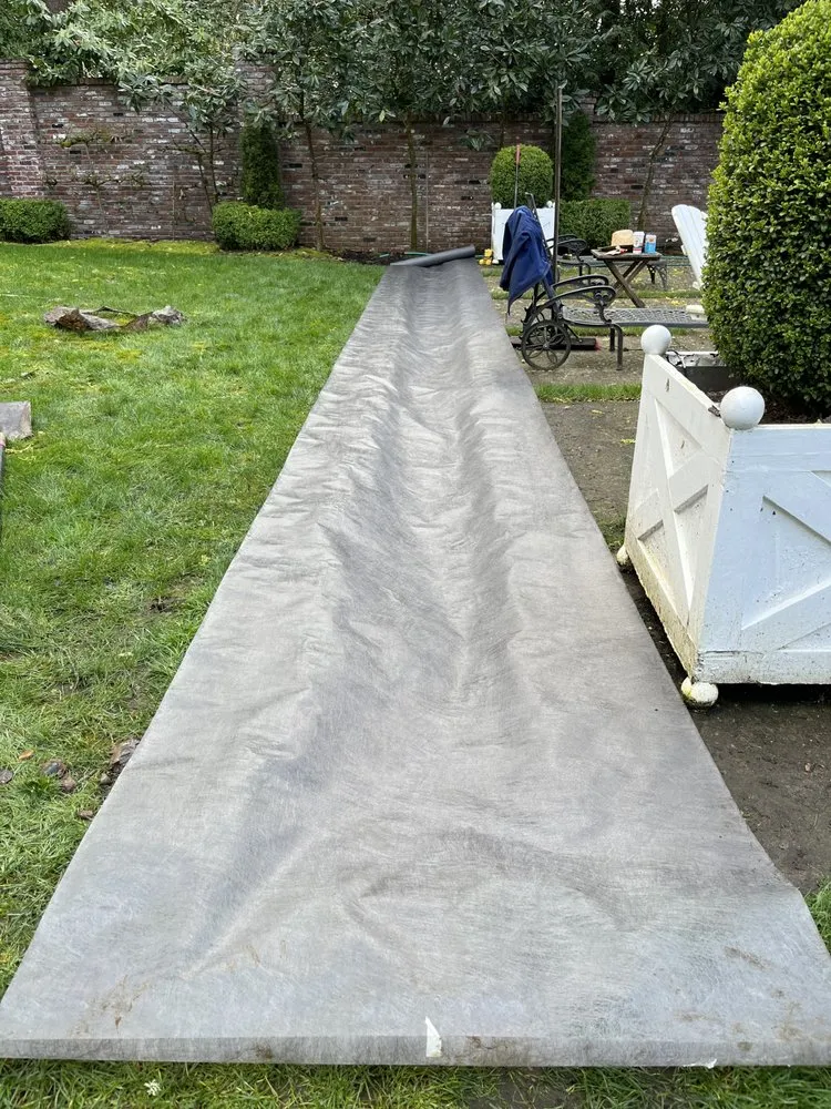 Custom residential landscaping in Oregon City, OR by Pensmore landscaping