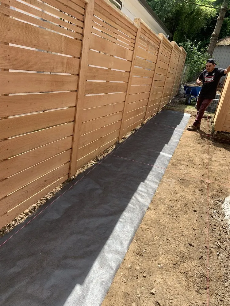 Custom lawn care service in Oregon City, OR - Pensmore landscaping