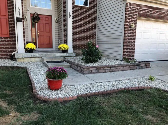 Reliable landscape installation with custom design in Indianapolis, IN by Peony’s landscaping
