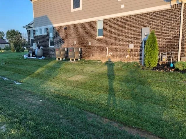 Reliable lawn care service in Indianapolis, IN by Peony’s landscaping