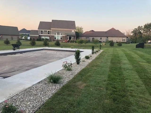 Custom outdoor landscaping for beautiful yards across Indianapolis, IN - Peony’s landscaping