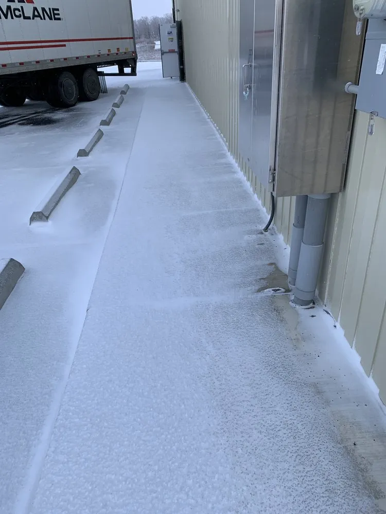 Custom lawn mowing service for homes in Staunton, VA by Peoples choice handyman & lawn services