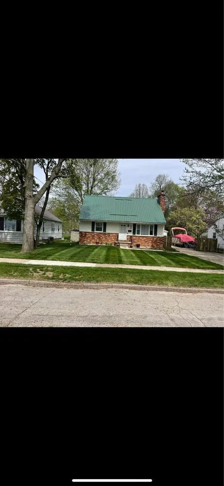 Trusted outdoor landscaping experts serving Lansing, MI - Peoples Choice Lawn Care