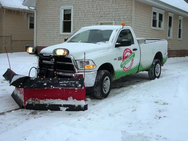 Reliable yard maintenance in Bartonville, IL - Peoria Lawn