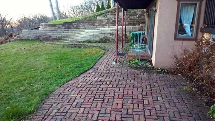 Expert residential landscaping in Bartonville, IL - Peoria Lawn