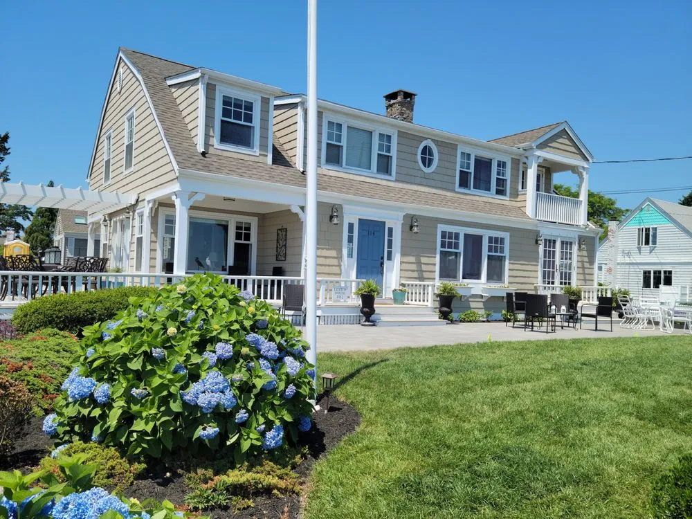 Trusted yard maintenance with custom design in Norwich, CT by Pepas Hardscapes & Design