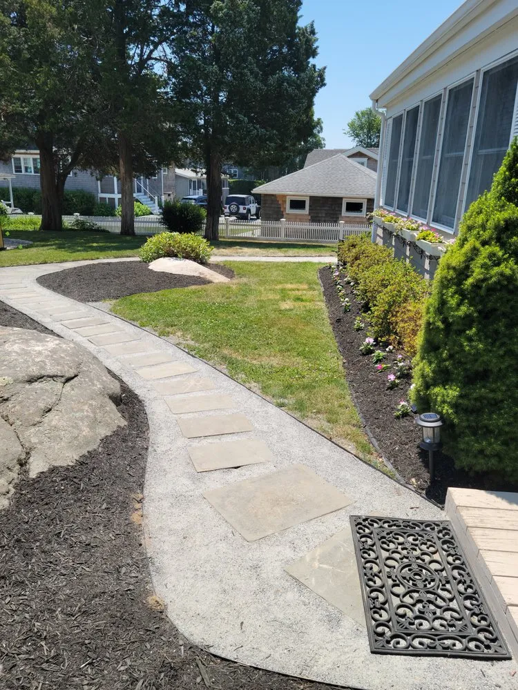 Affordable yard cleanup service in Norwich, CT - Pepas Hardscapes & Design