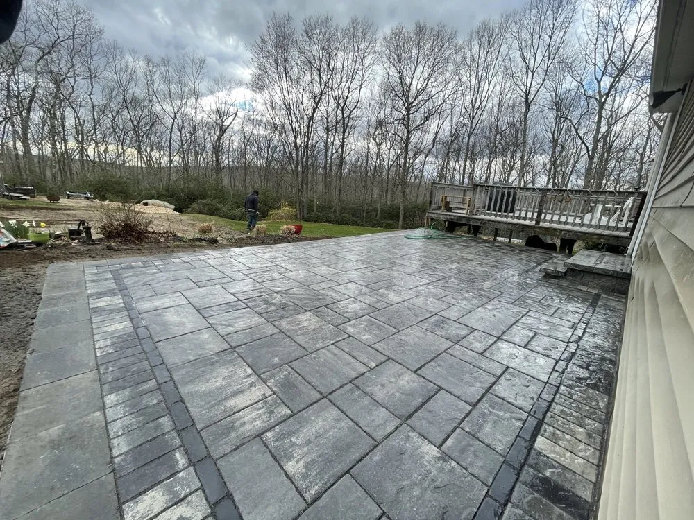 Trusted residential landscaping with custom design in Norwich, CT by Pepas Hardscapes & Design