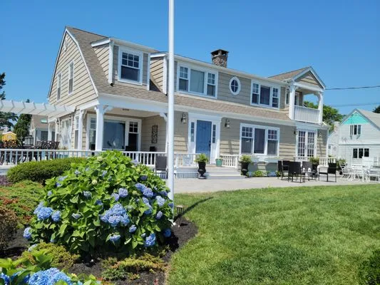 Pepas Hardscapes & Design