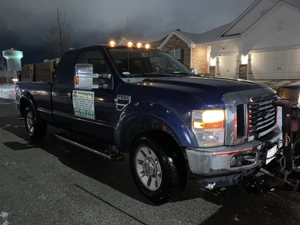 Affordable yard cleanup service for year-round maintenance in Elgin, IL by Pepe's Lawn Maintenance