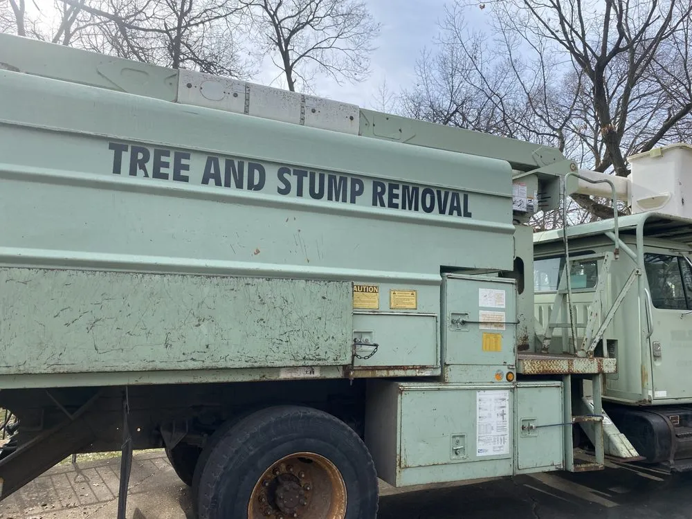 Top-rated landscaping services experts serving Elgin, IL - Pepe's Lawn Maintenance