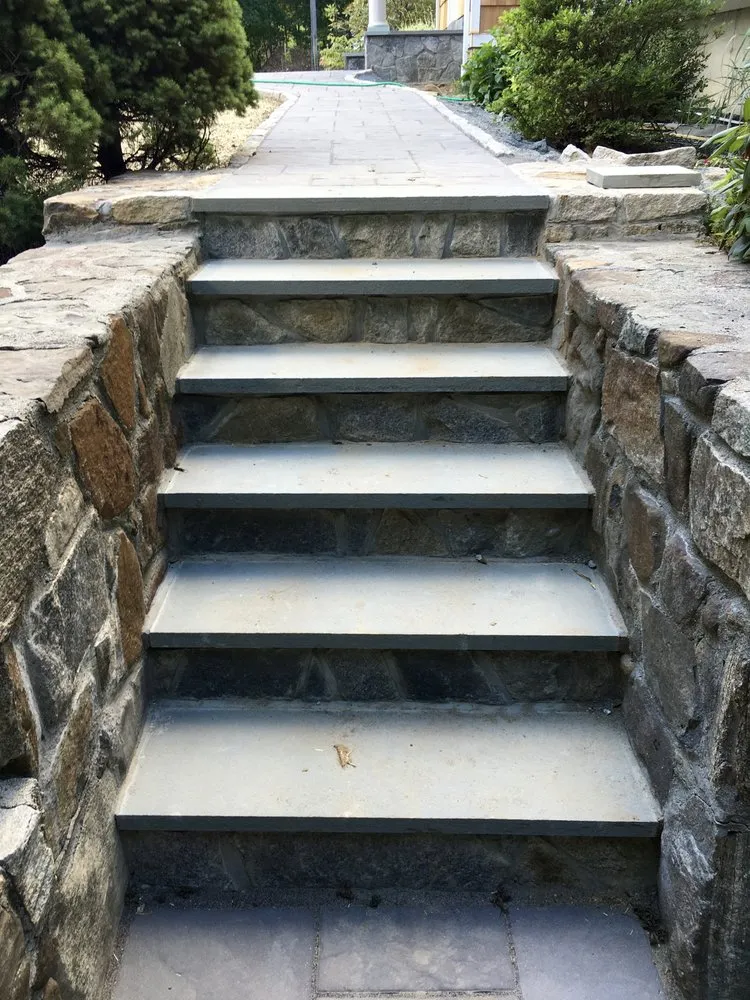 Trusted yard maintenance in Shelton, CT - Pepper's Landscaping & Lawn Service