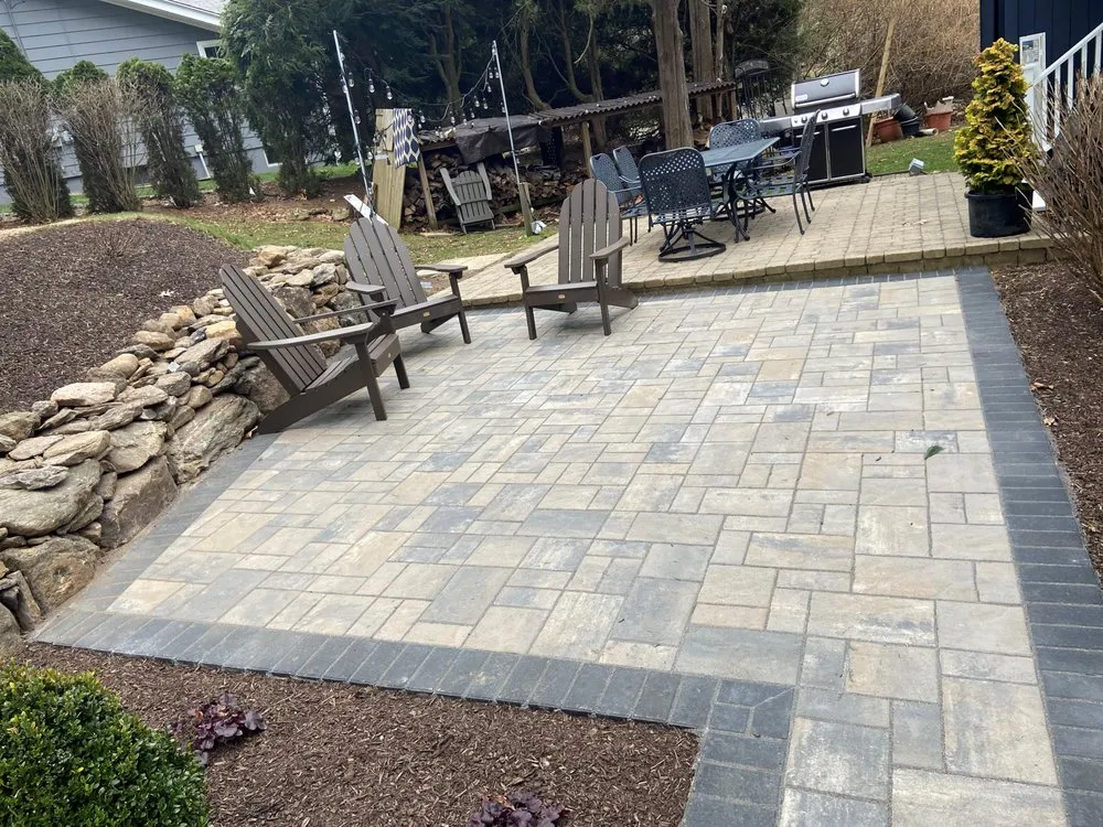 Top-rated lawn care service in Shelton, CT - Pepper's Landscaping & Lawn Service